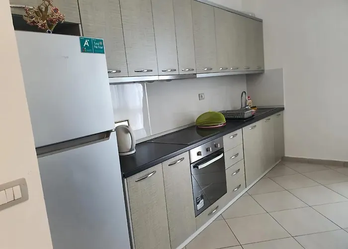 Orikum Apartments 公寓